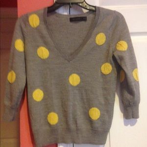 Light gray with yellow polka dots v neck sweater